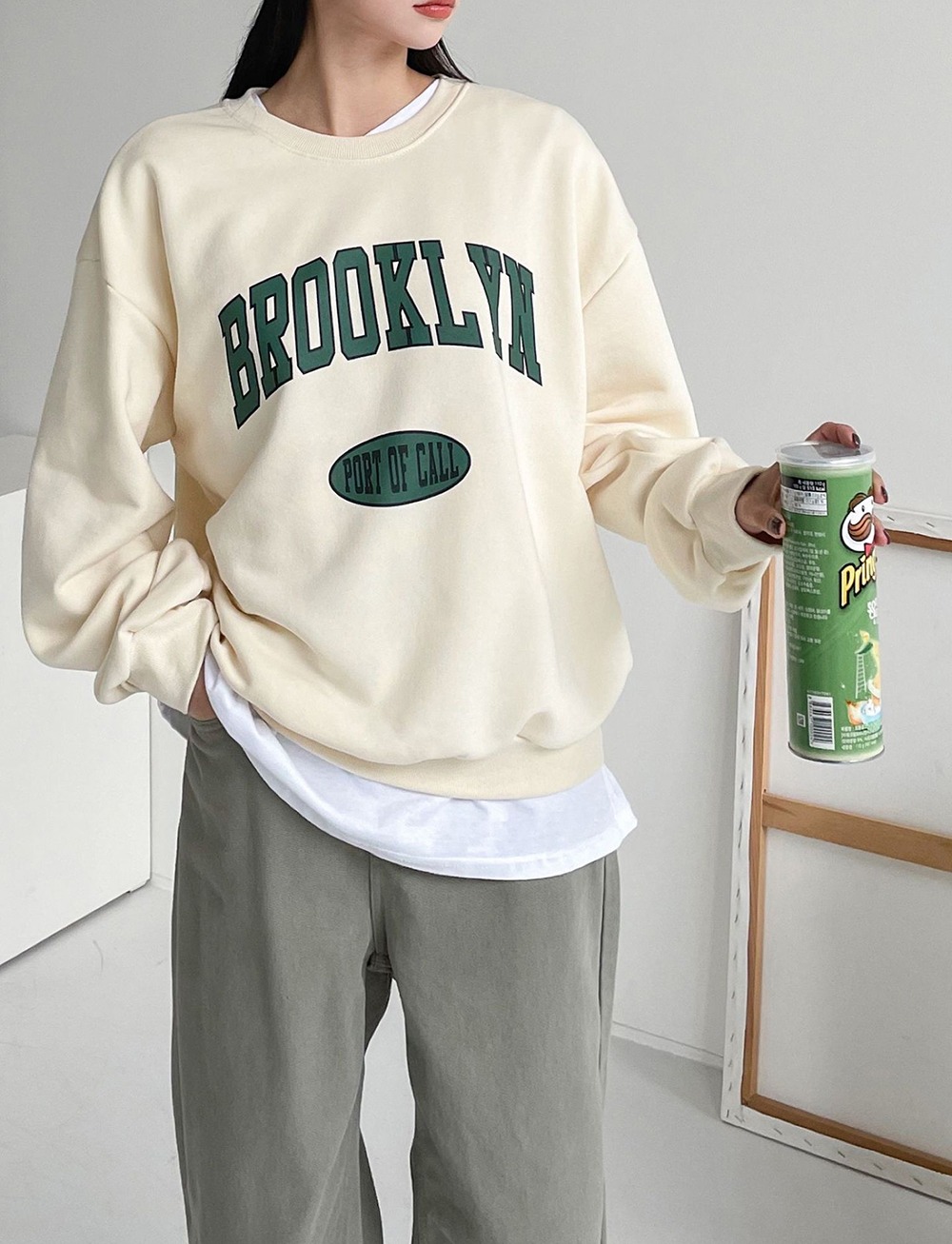 Brooklyn Boxy Sweatshirt
