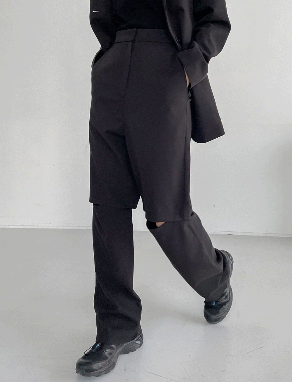 Section Two-Way Pants